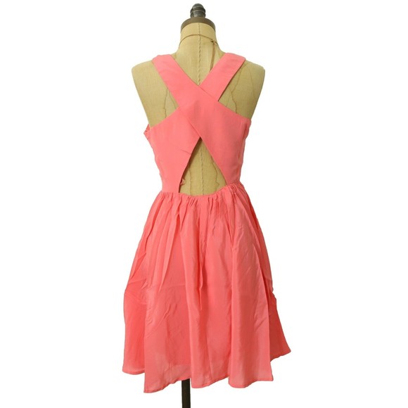 Line & Dot Revolve Silk Dress Size S Fit & Flare Cross Back Coral Pink NWT B32 - Picture 4 of 5